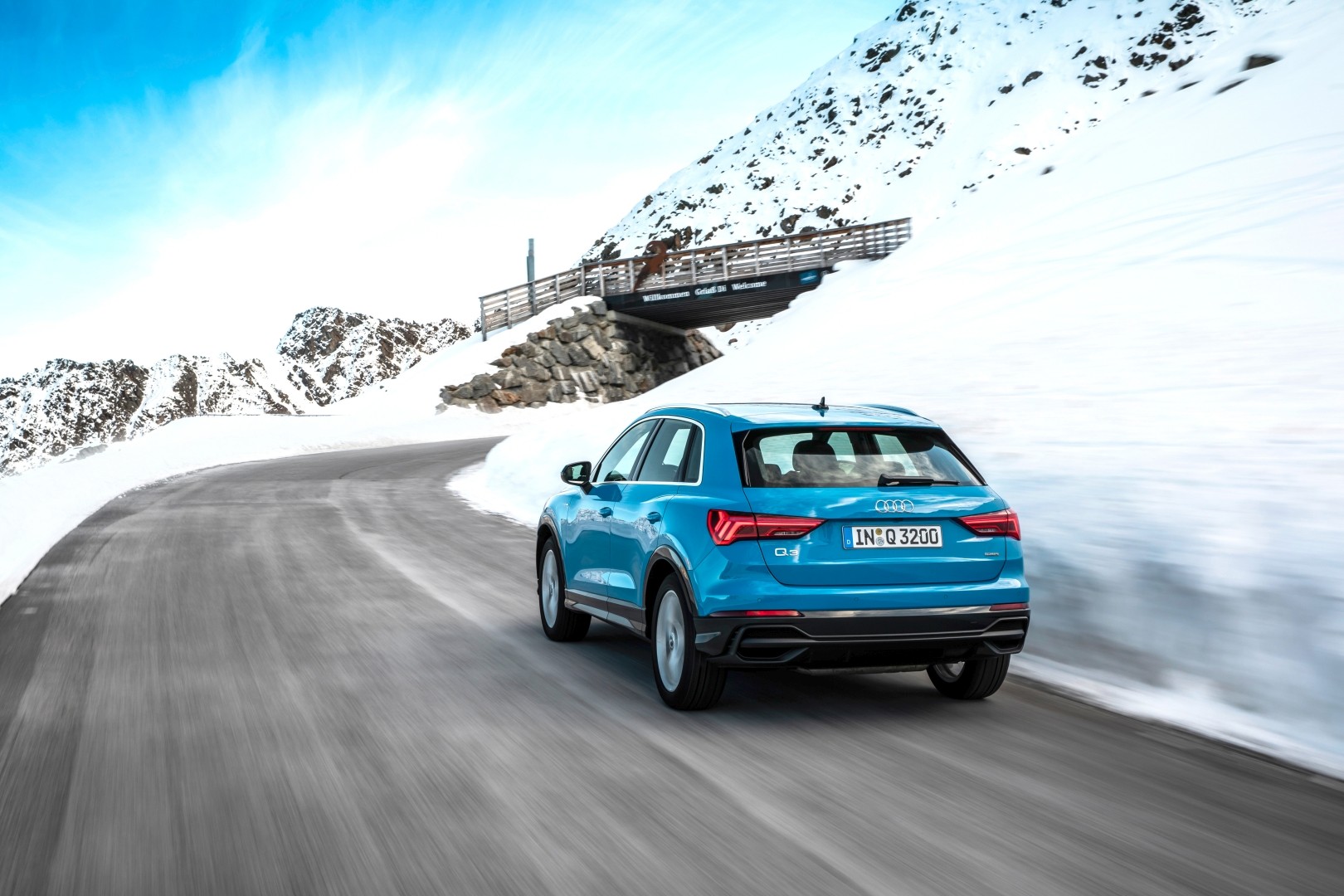 Audi Q3 photo 45