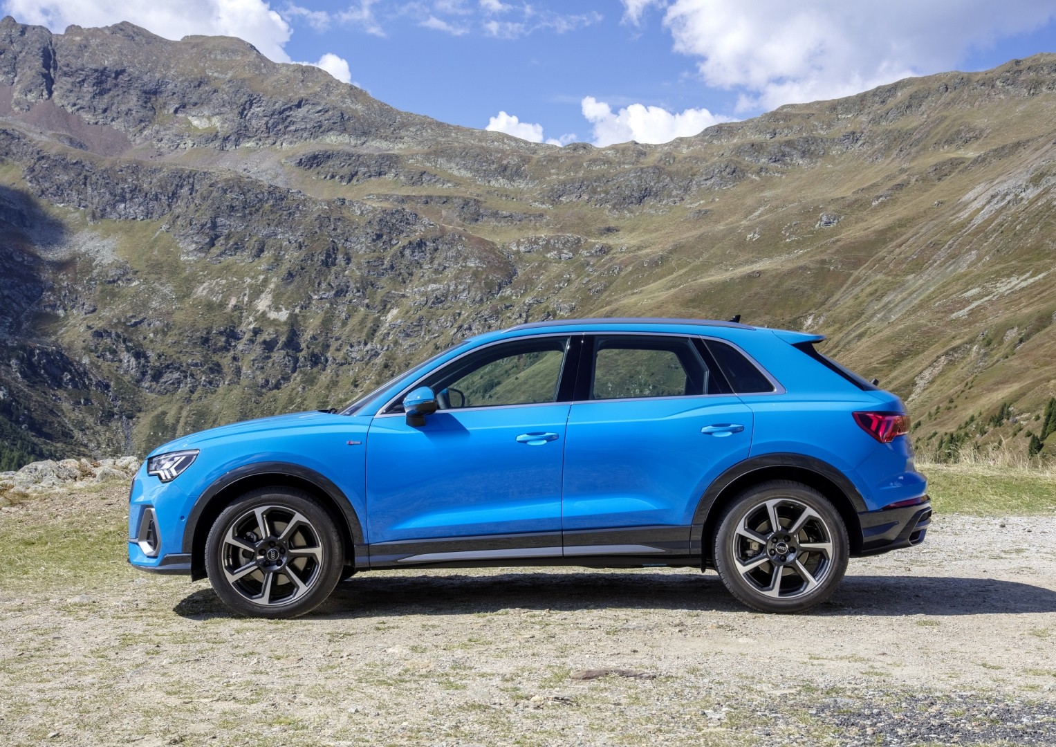 Audi Q3 photo 48