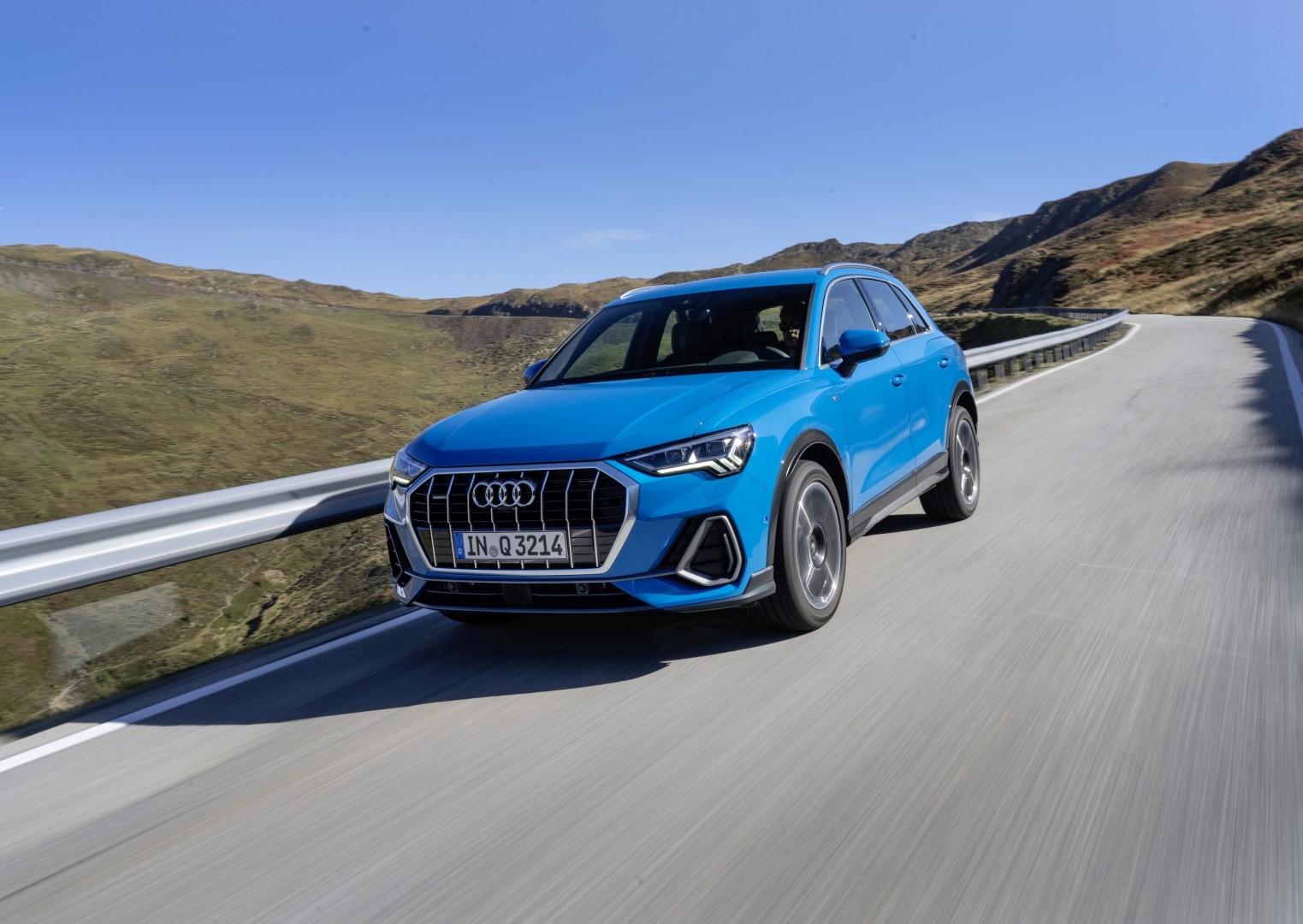 Audi Q3 photo 54
