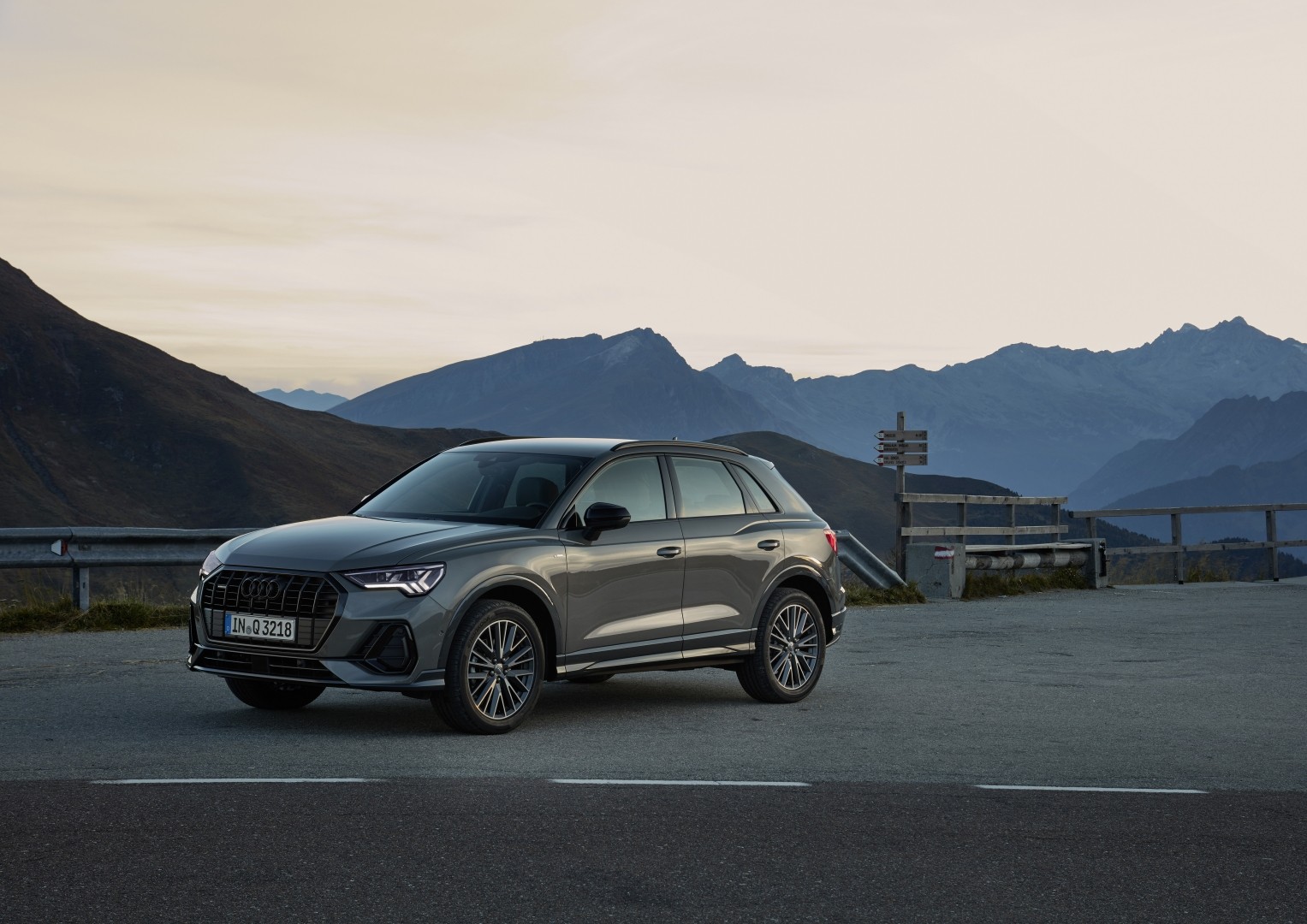 Audi Q3 photo 59