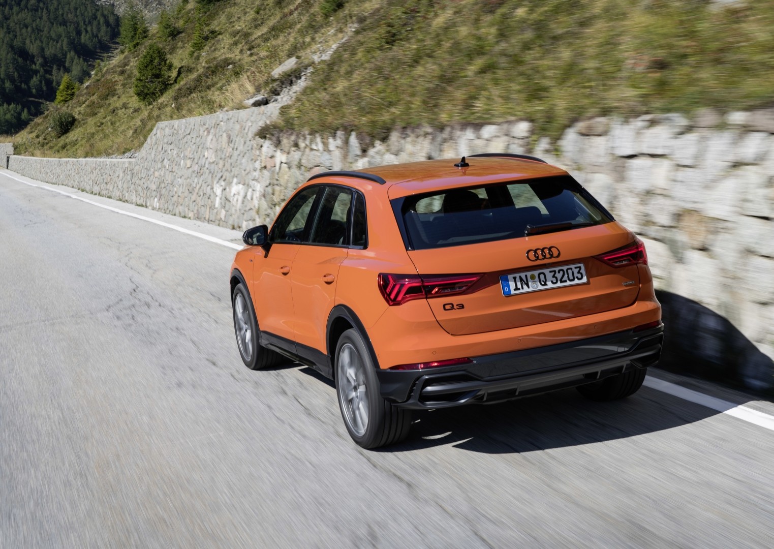 Audi Q3 photo 73