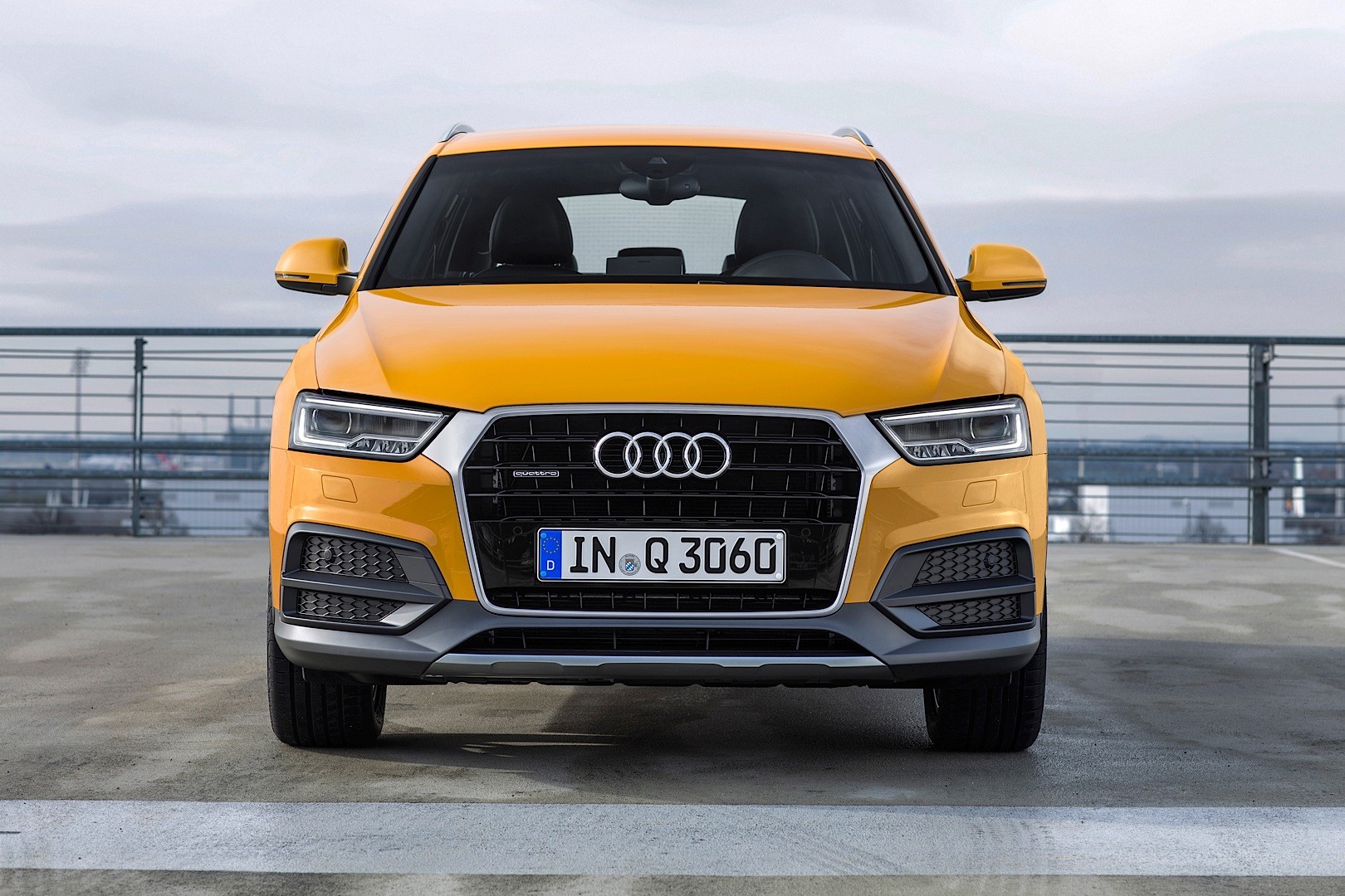 Audi Q3 photo 25