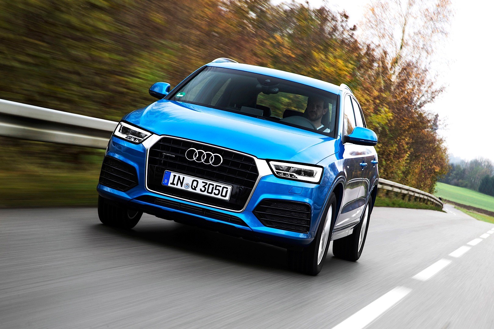 Audi Q3 photo 30