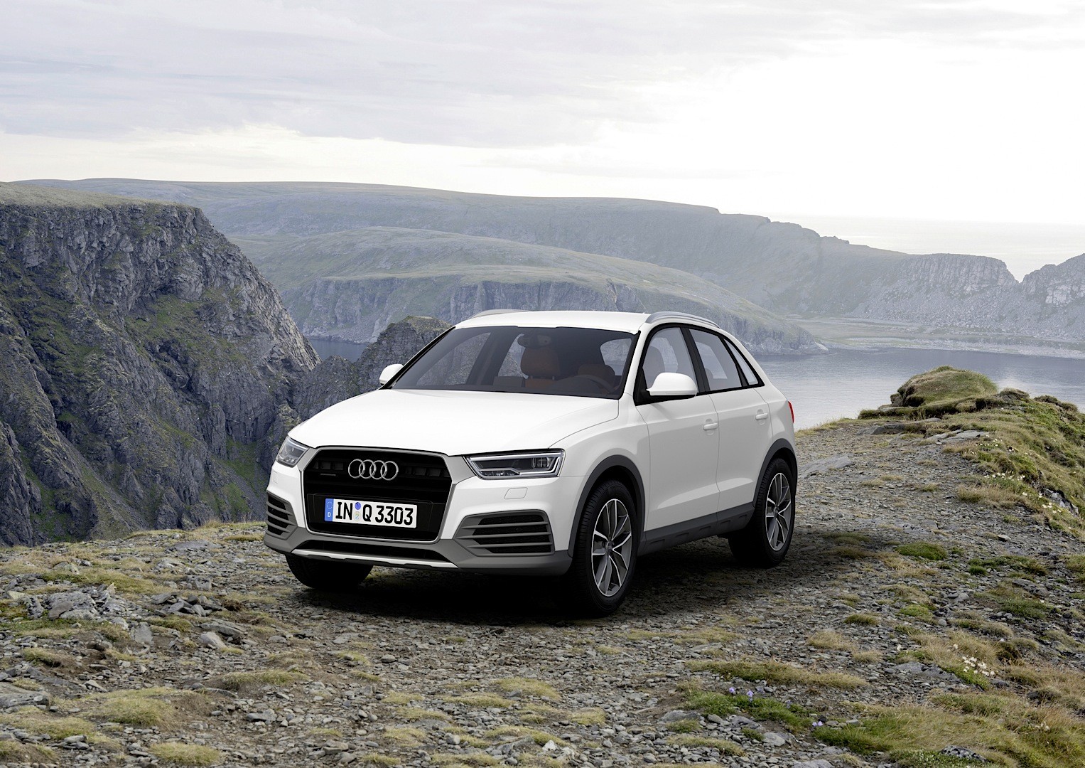 Audi Q3 photo 38