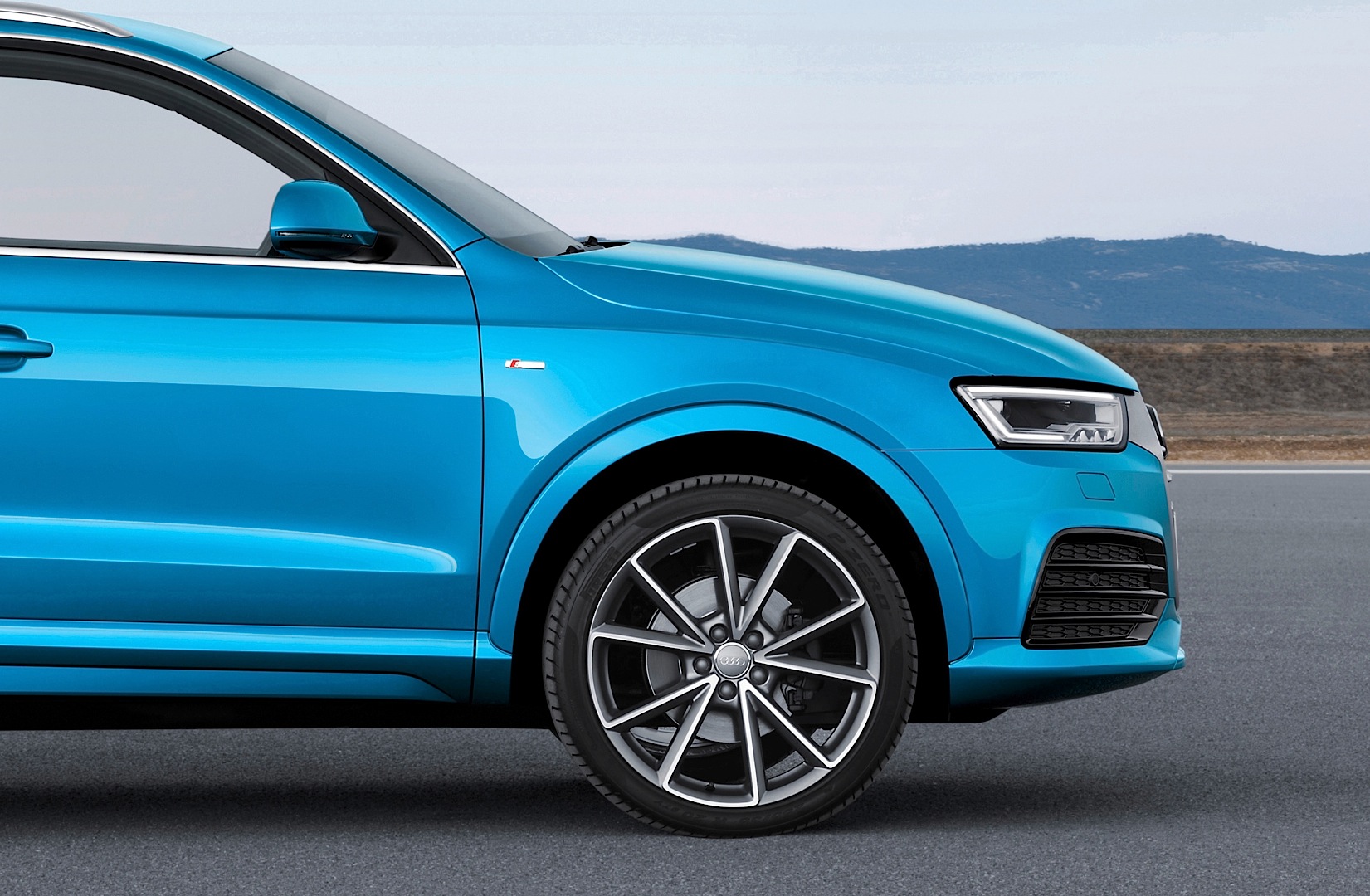 Audi Q3 photo 6