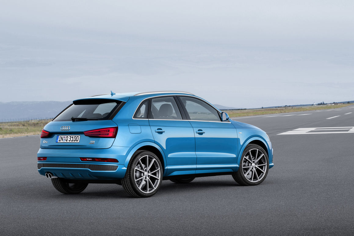 Audi Q3 photo 2
