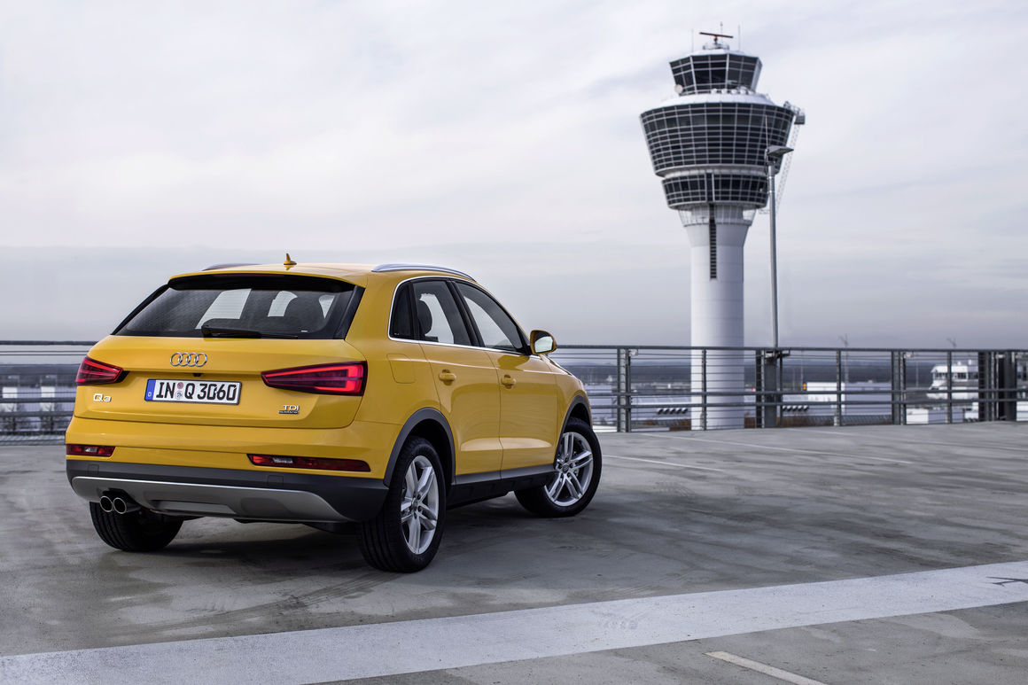 Audi Q3 photo 18