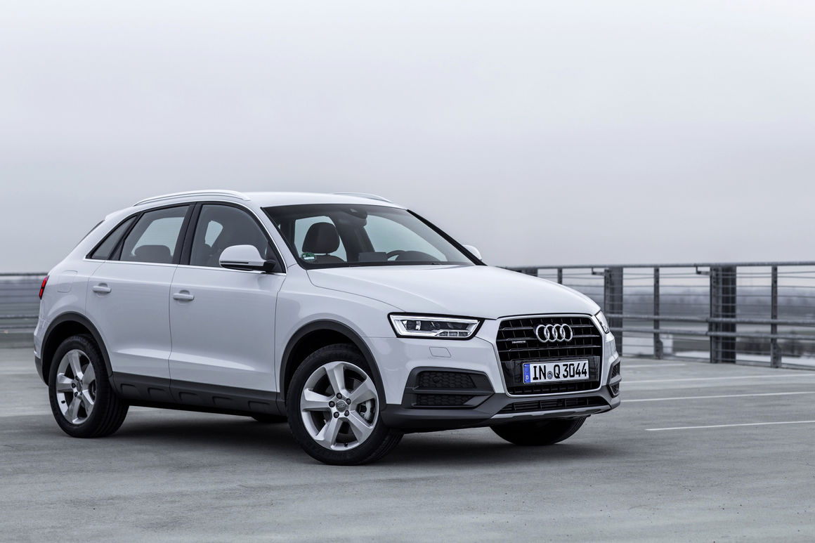 Audi Q3 photo 32