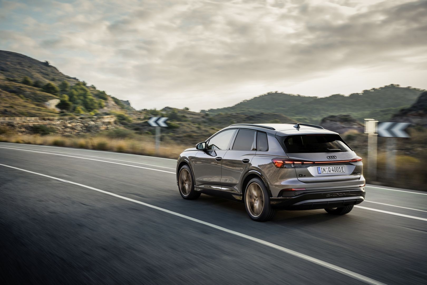 Audi Q4 E-Tron photo 17