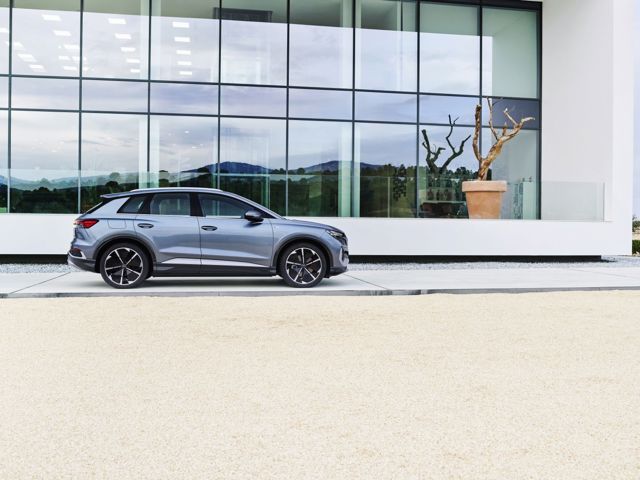 Audi Q4 E-Tron photo 37