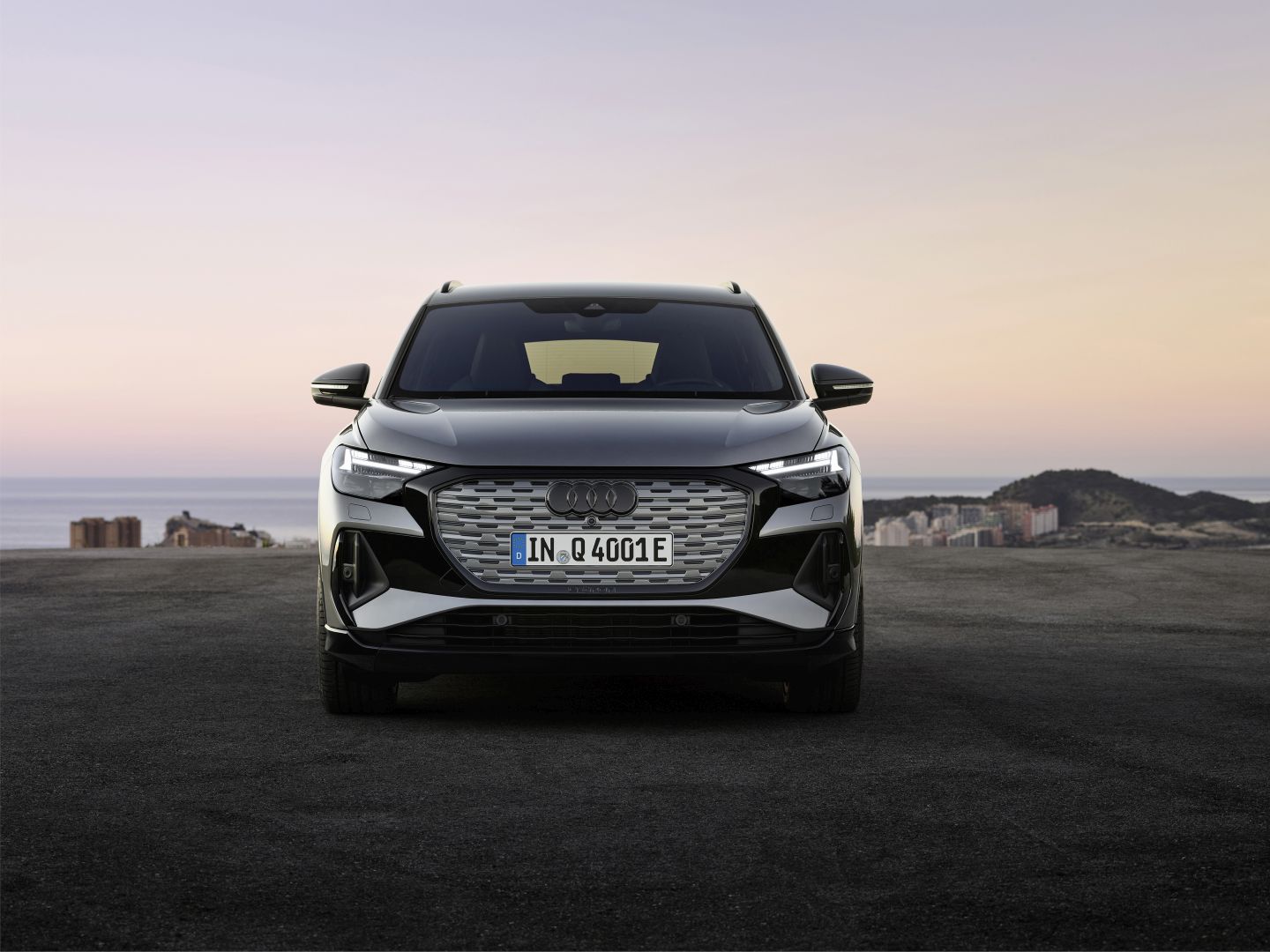 Audi Q4 E-Tron photo 5