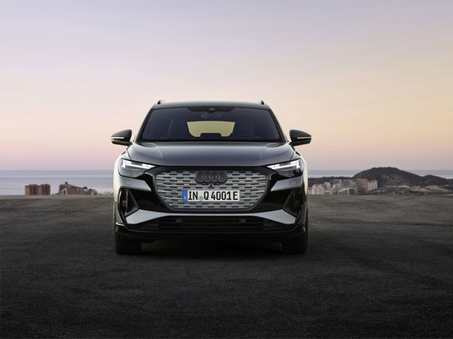 Audi Q4 E-Tron photo 5