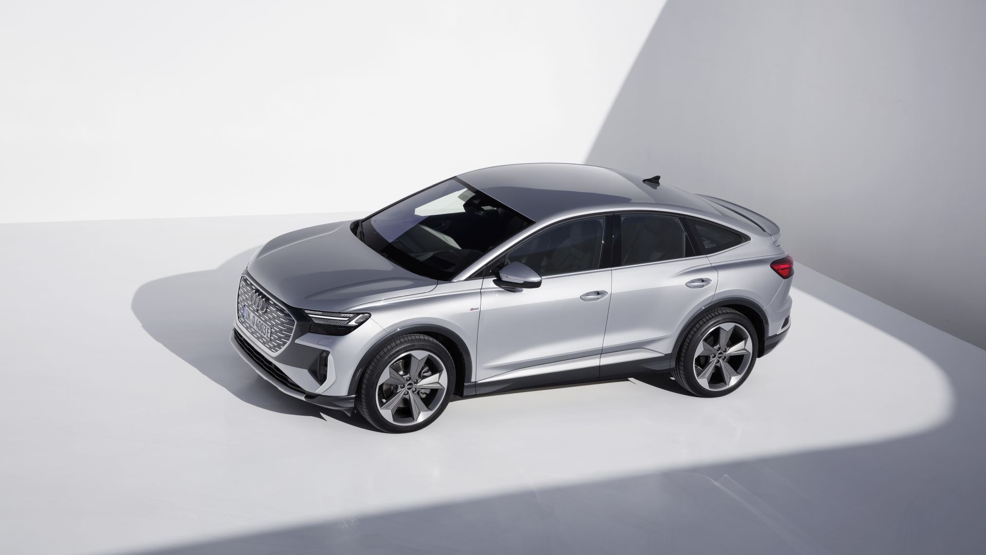 Audi Q4 Sportback photo 8