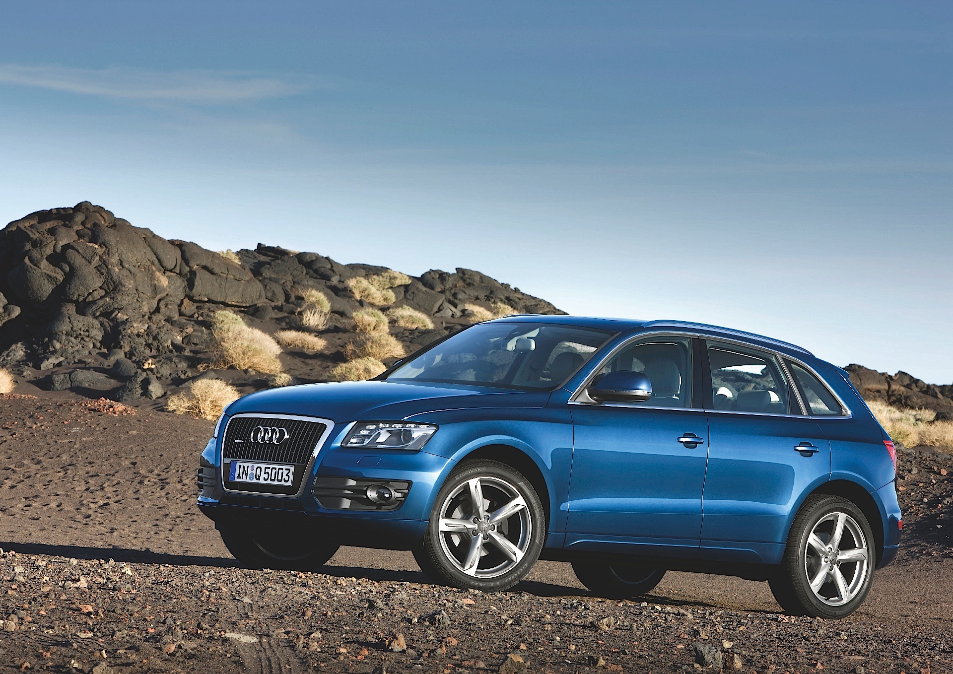 Audi Q5 photo 8
