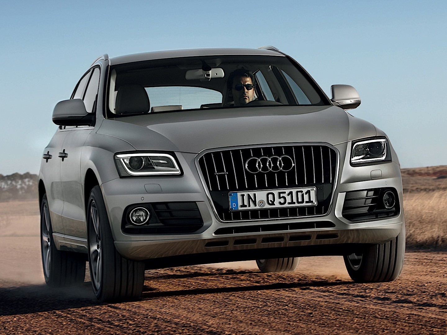 Audi Q5 photo 12