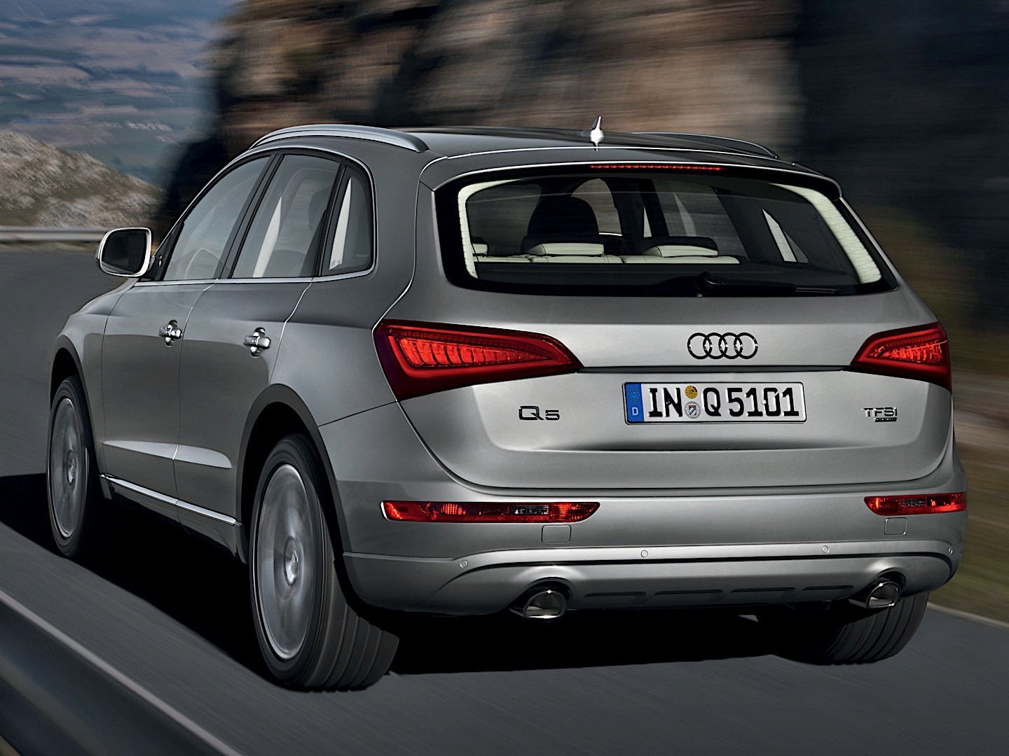 Audi Q5 photo 17