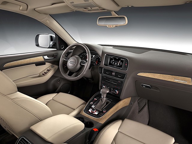Audi Q5 photo 35