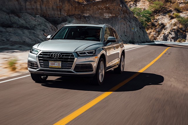 Audi Q5 photo 12