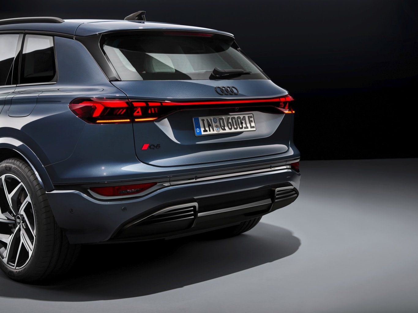 Audi Q6 photo 7