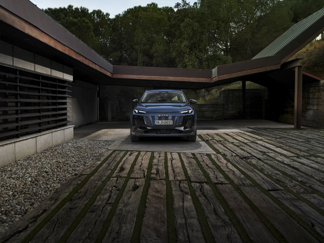 Audi Q6 photo 26