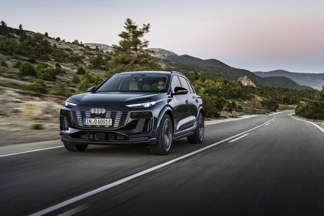 Audi Q6 photo 44