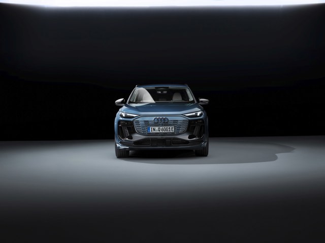Audi Q6 photo 56