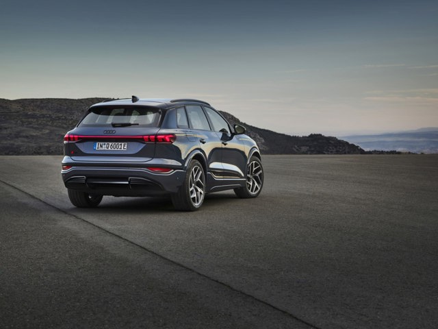 Audi Q6 photo 65