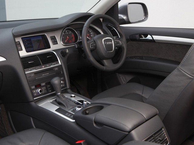 Audi Q7 photo 28