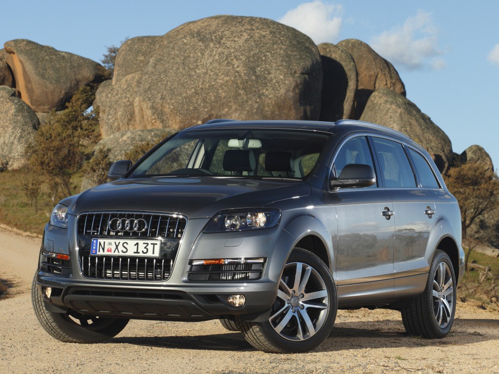Audi Q7 photo 11