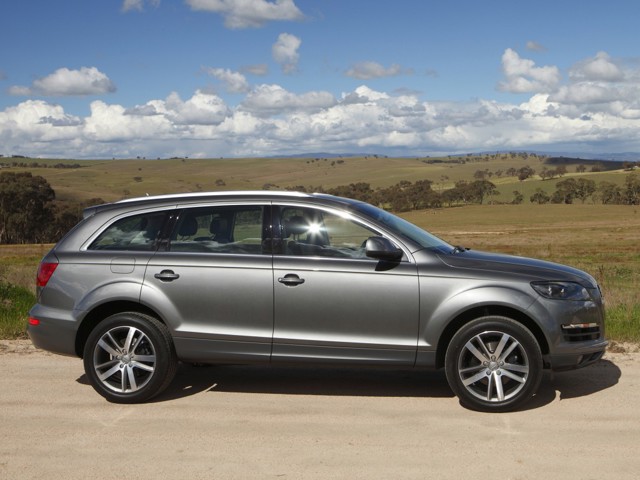 Audi Q7 photo 16