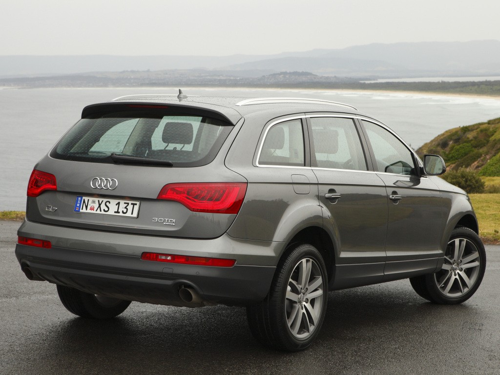 Audi Q7 photo 20