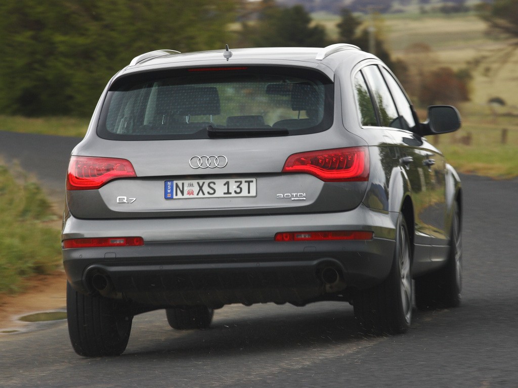 Audi Q7 photo 22