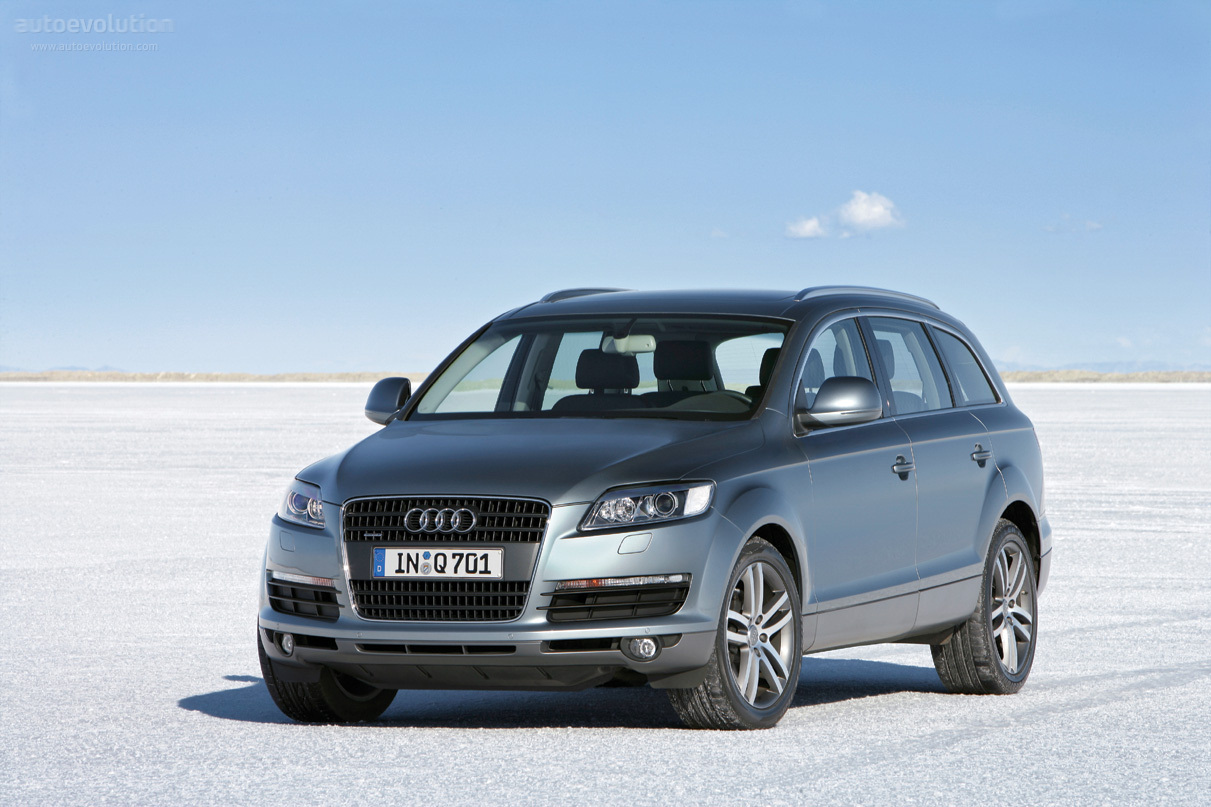 Audi Q7 photo 4