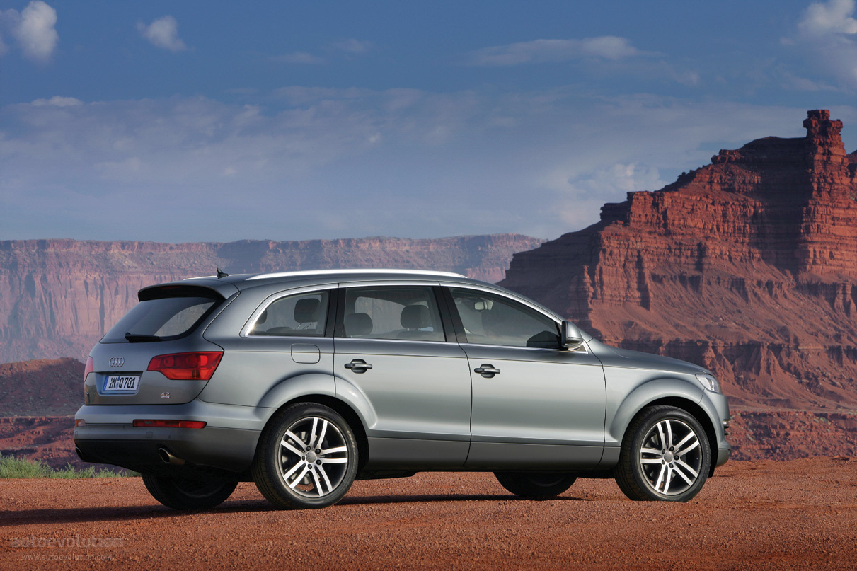 Audi Q7 photo 5