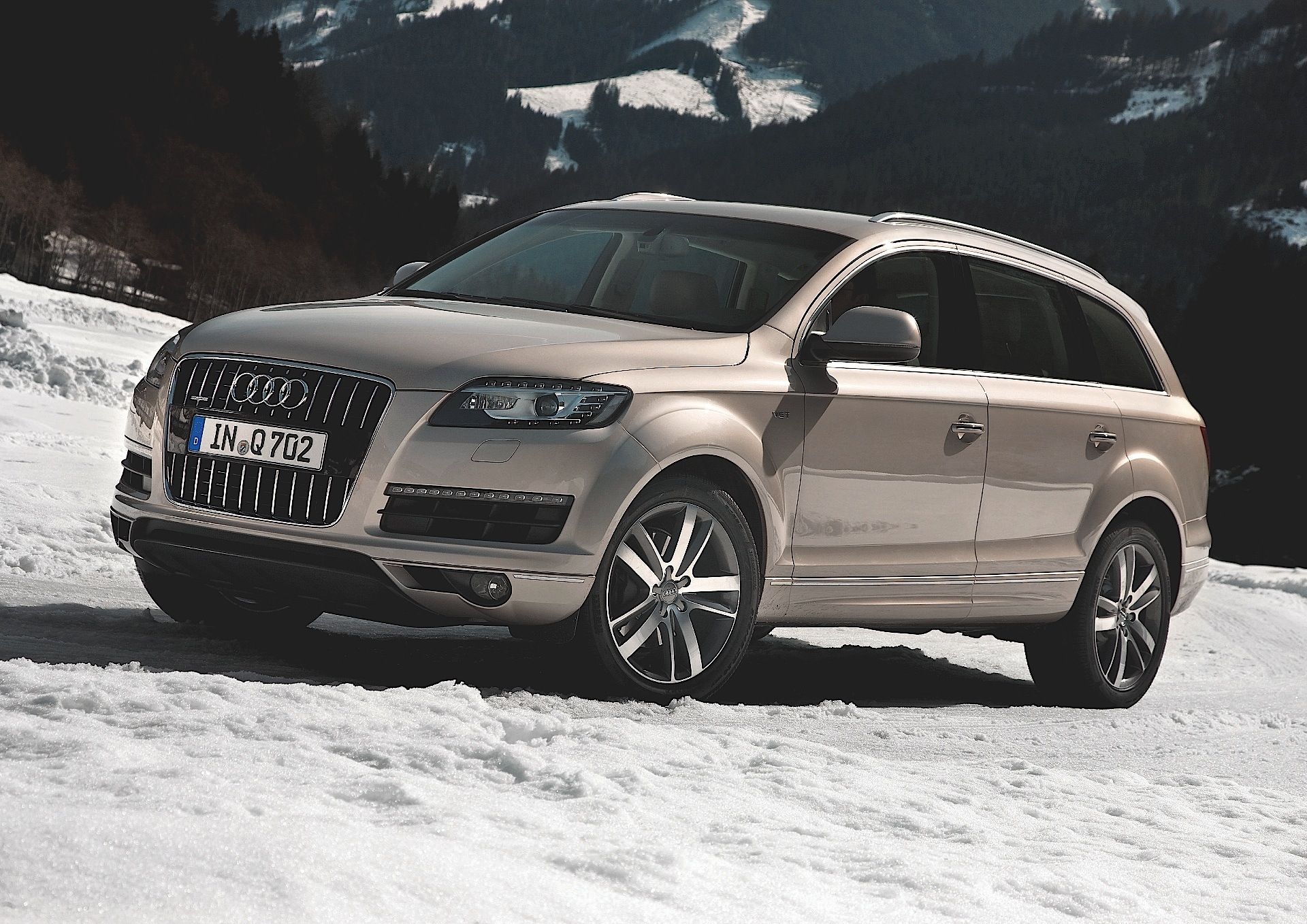 Audi Q7 photo 15