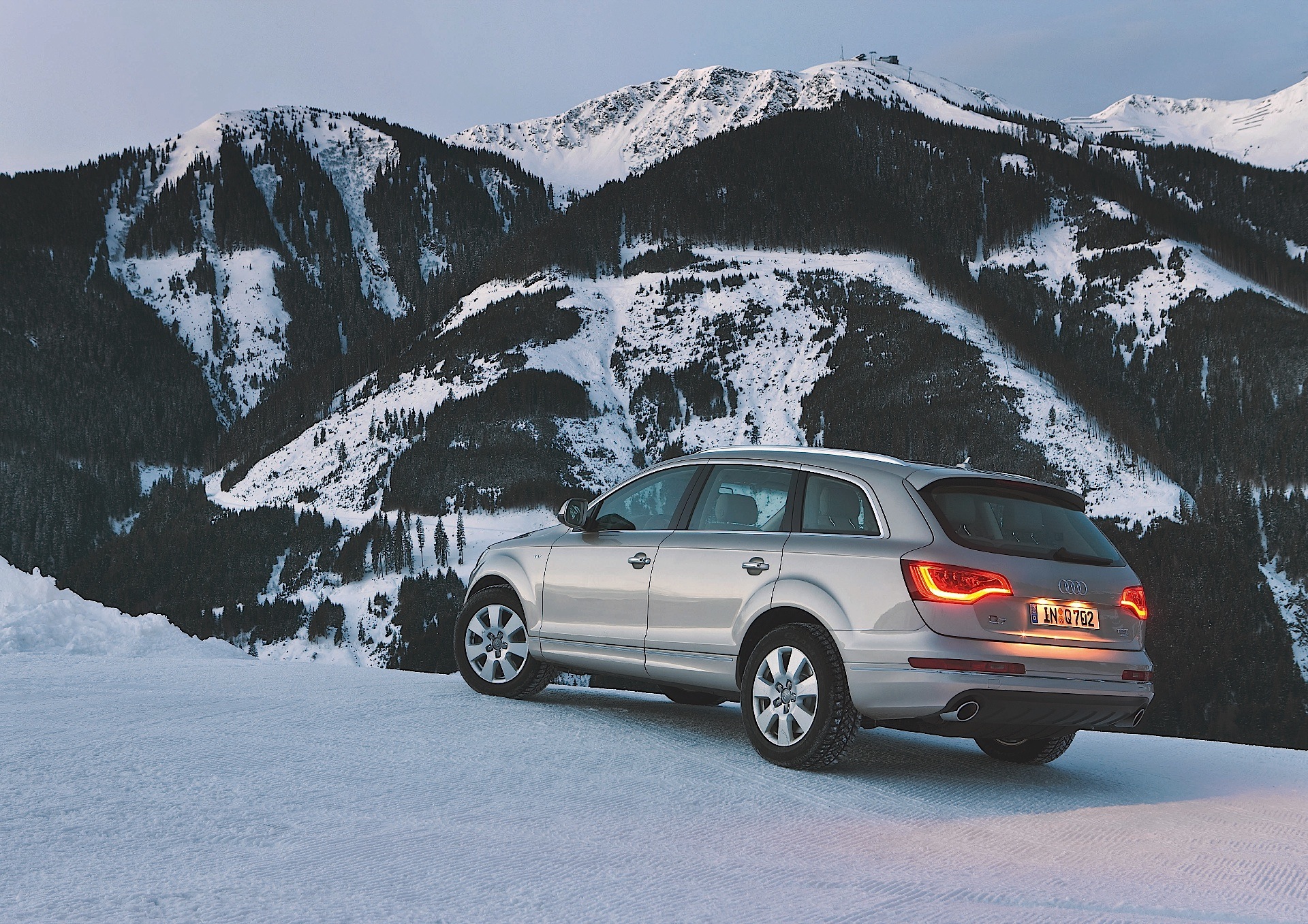 Audi Q7 photo 20