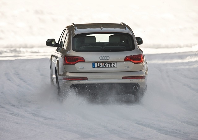 Audi Q7 photo 21