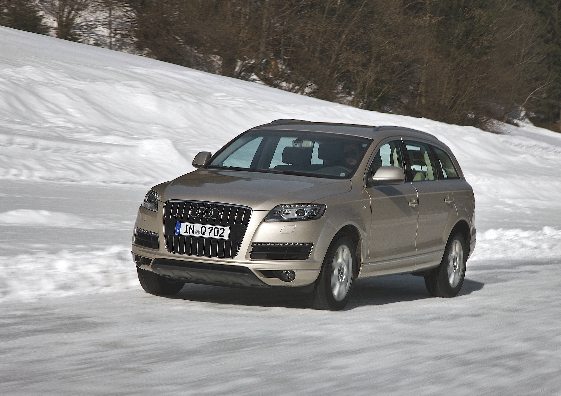 Audi Q7 photo 22