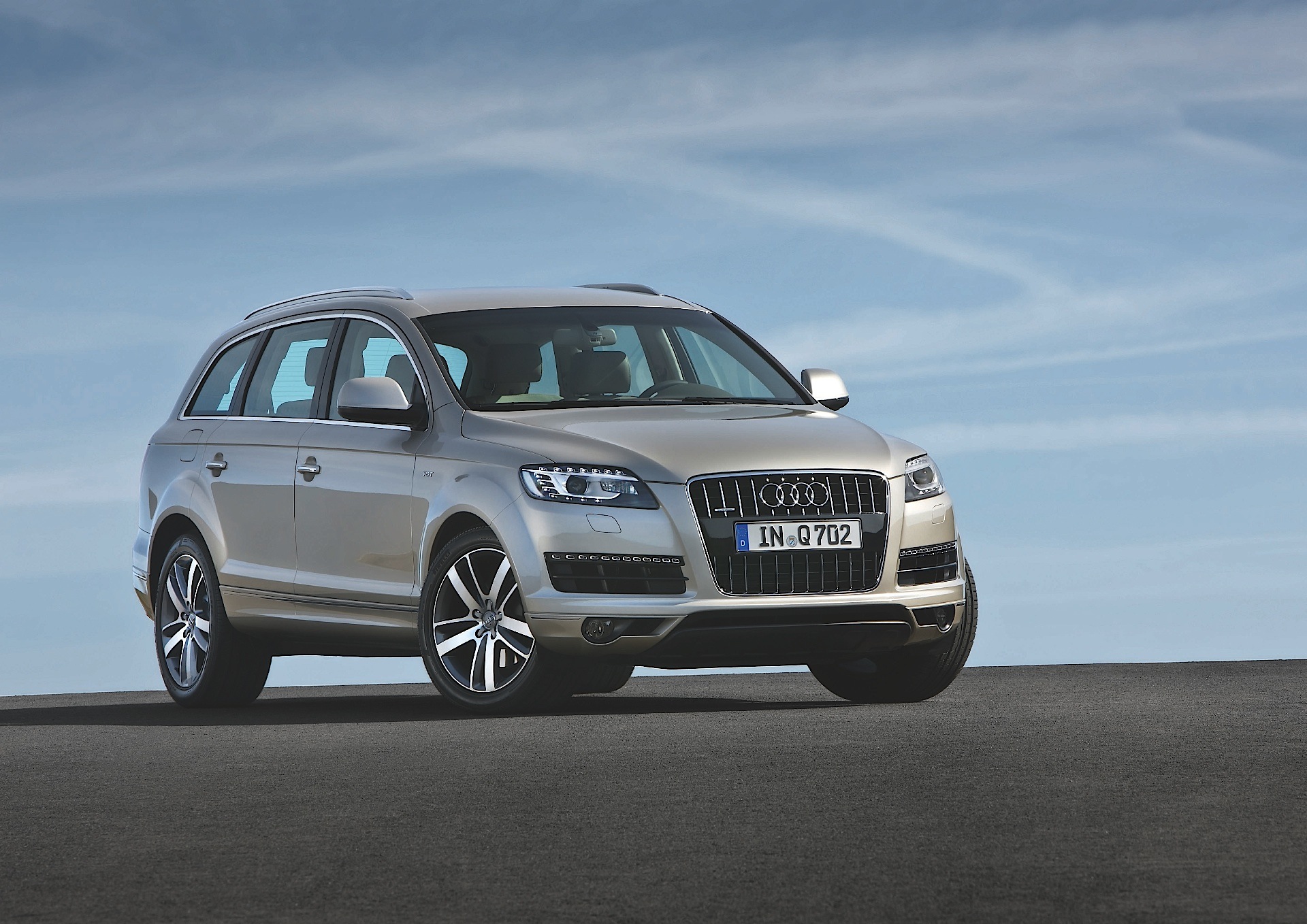 Audi Q7 photo 23