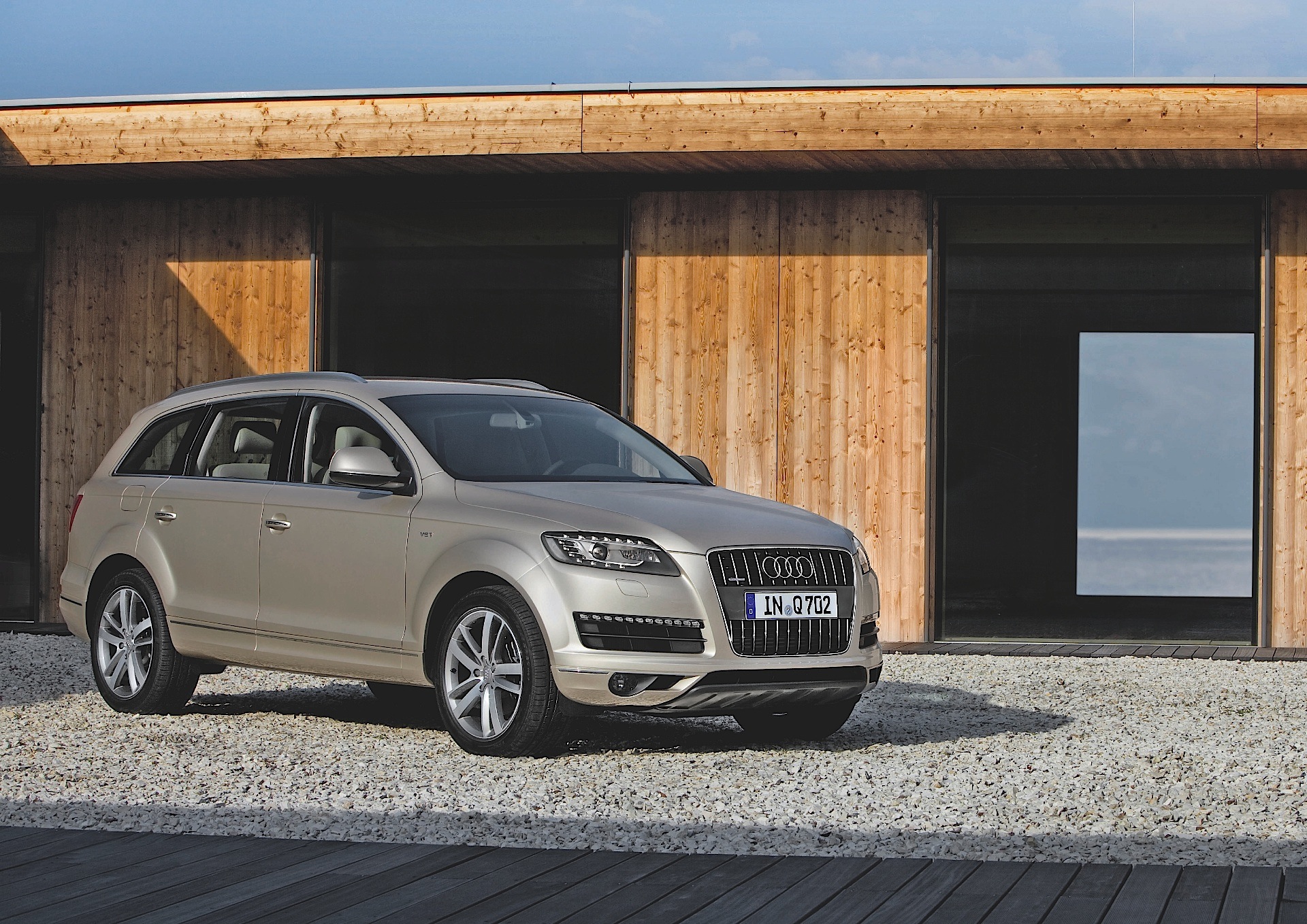 Audi Q7 photo 29