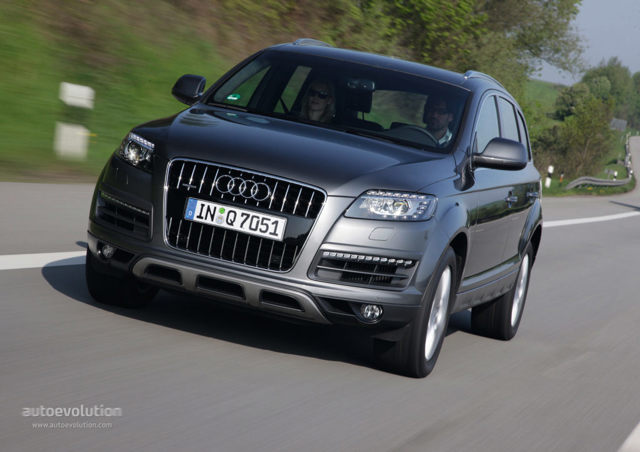 Audi Q7 photo 13