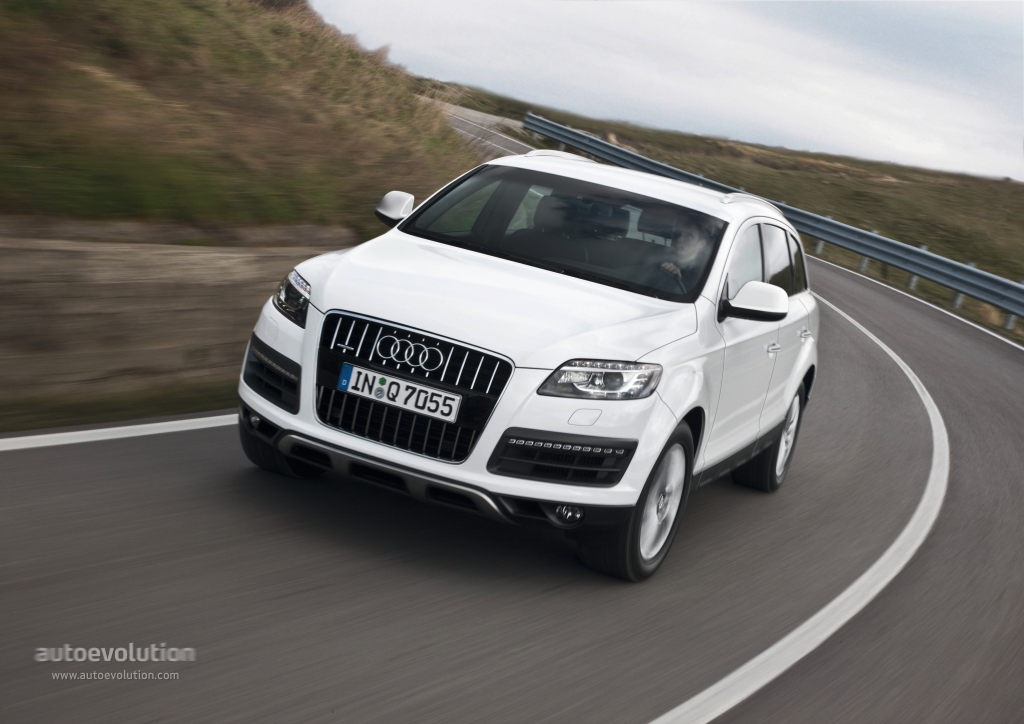 Audi Q7 photo 8