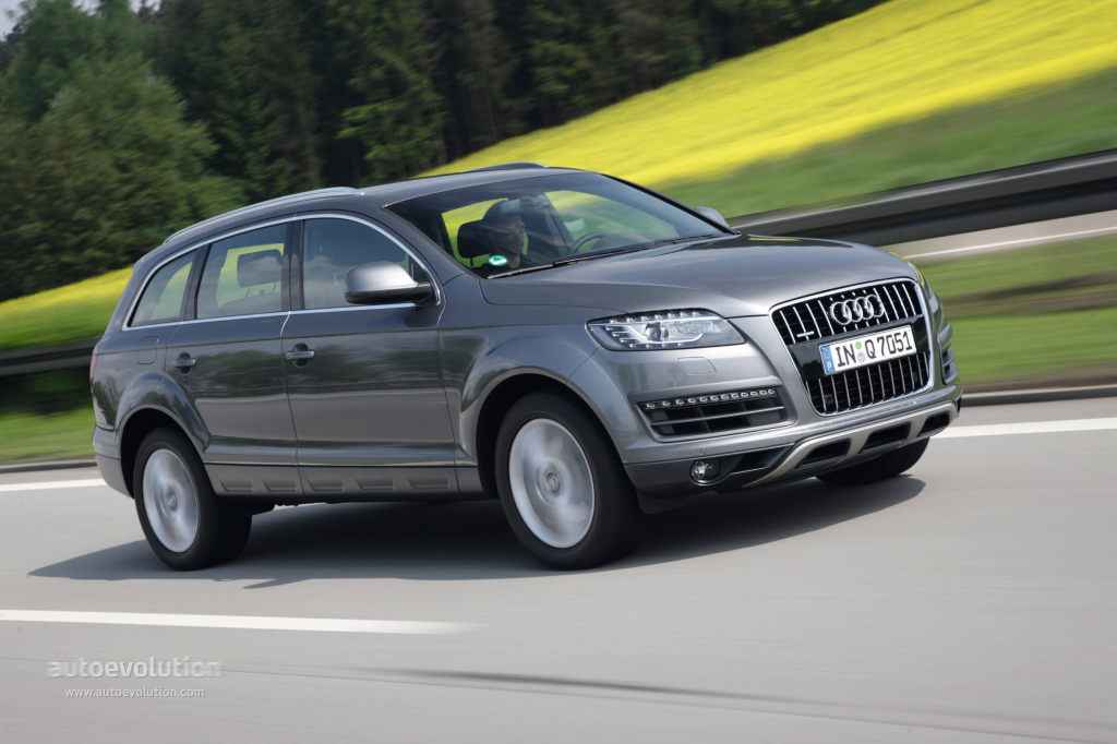 Audi Q7 photo 9