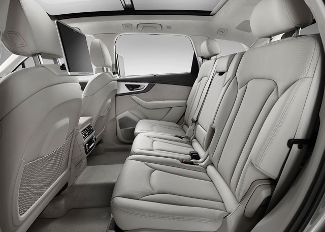 Audi Q7 photo 34