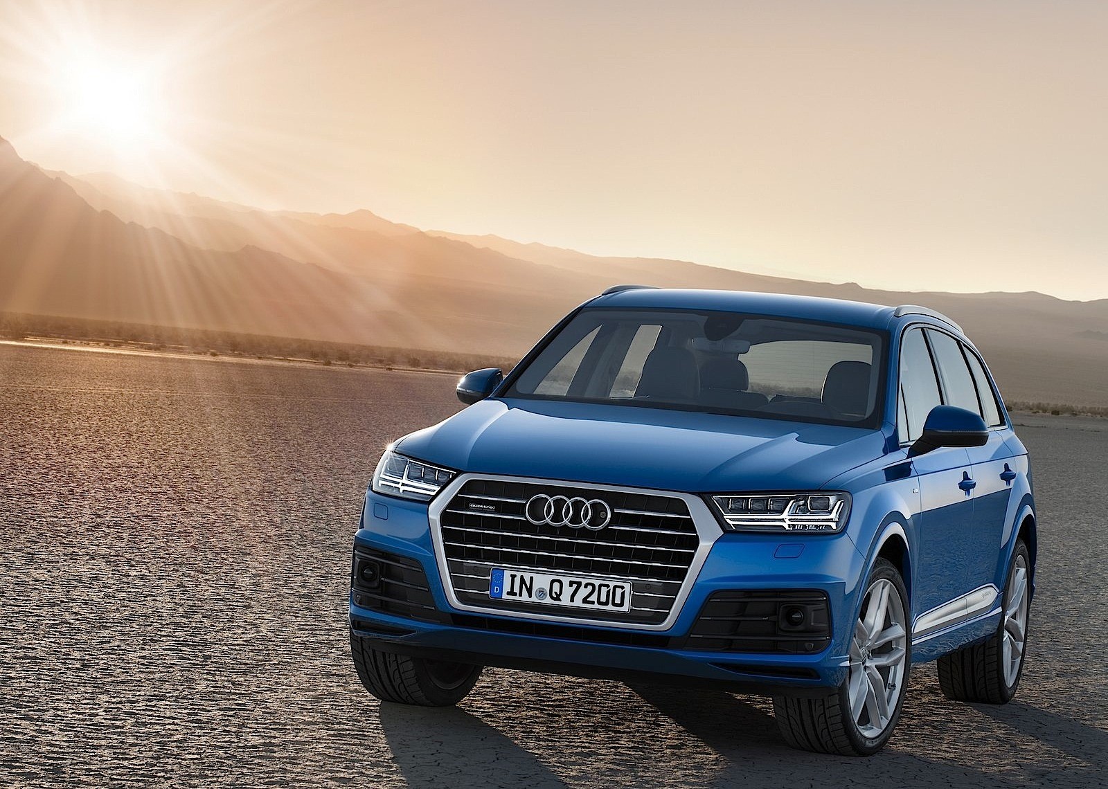 Audi Q7 photo 8