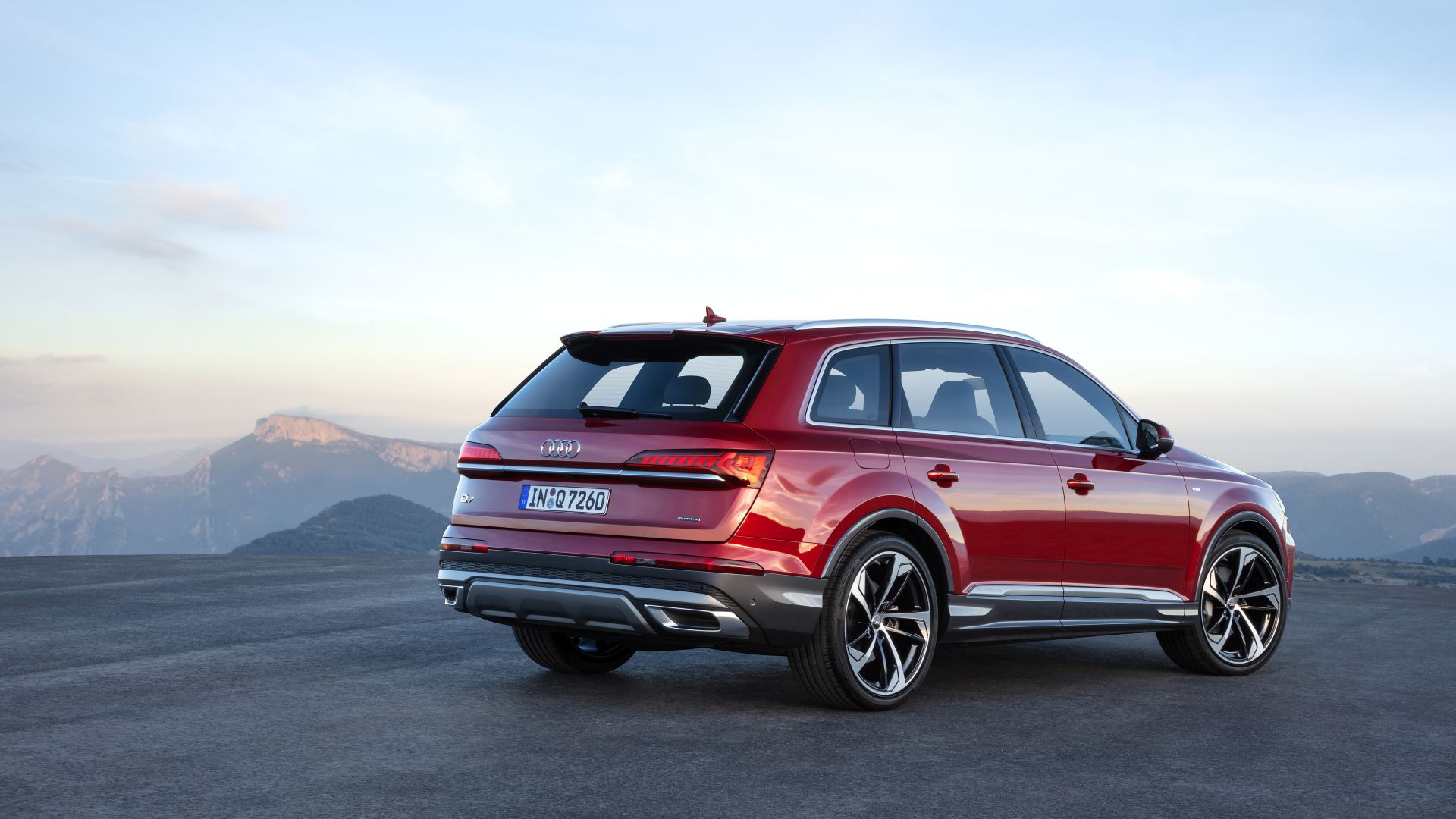 Audi Q7 photo 8