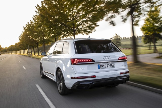 Audi Q7 Foto 24
