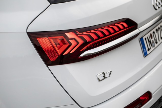 Audi Q7 Foto 43