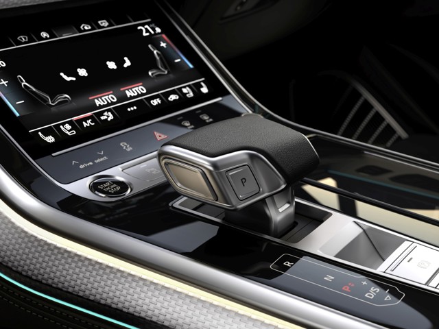 Audi Q7 photo 31