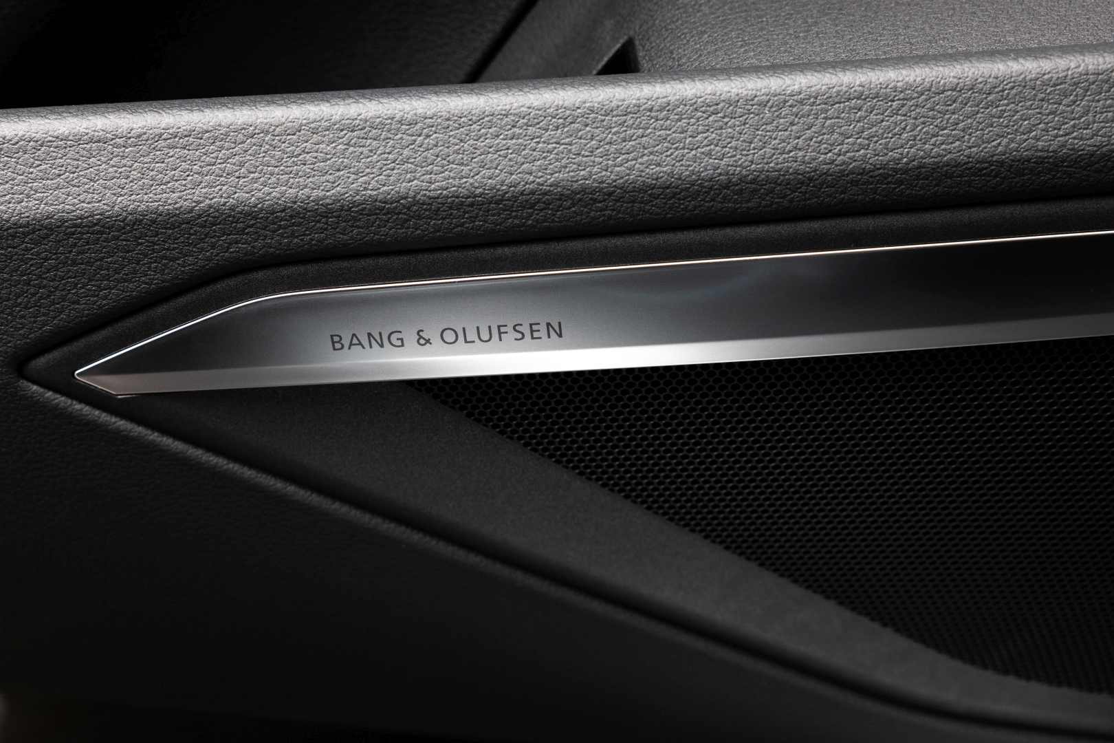 Audi Q8 E-Tron photo 114